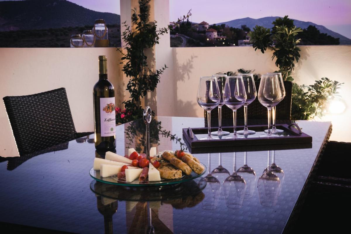 MiLo Luxury House -Free Airport pick up-10min drive - Housity