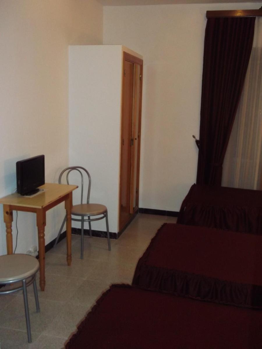 Hostal San Francisco - Housity