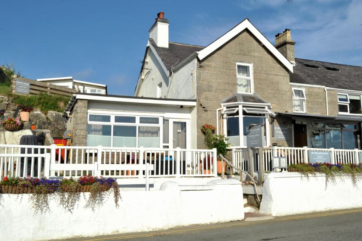 Sea View Guest House - Housity