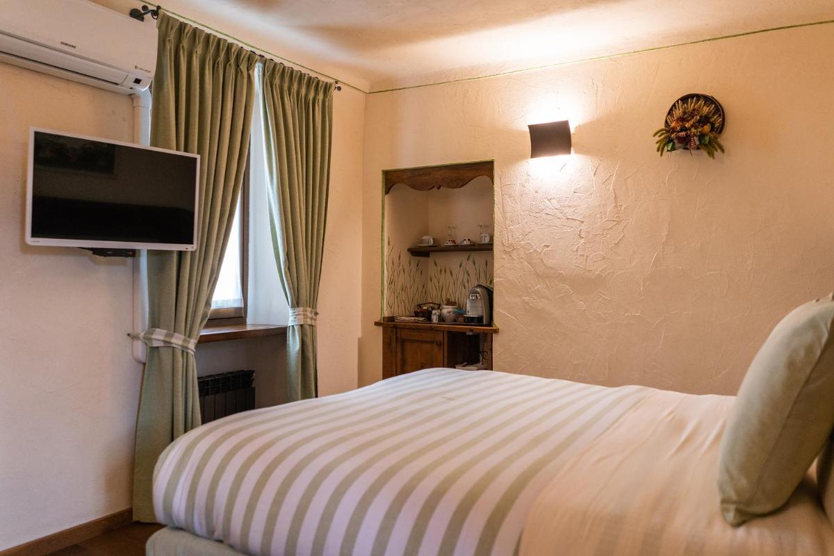 Domus Antica Aosta - Housity
