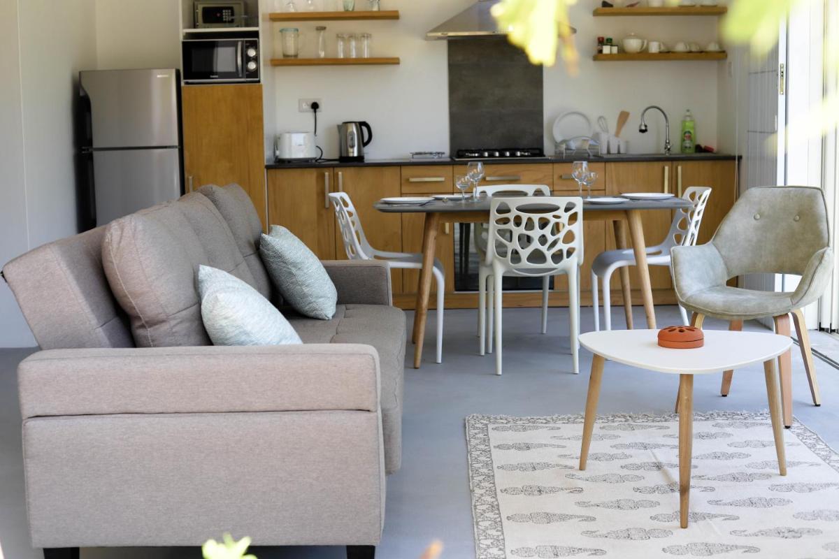 Cap Heureux Villas - Housity