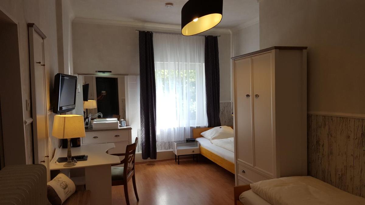 Pension Seeschlösschen - Housity