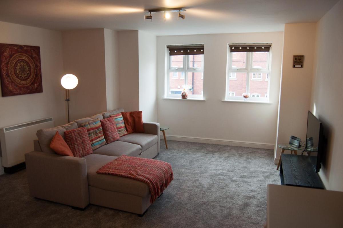 Bolton Executive Apartment - Housity