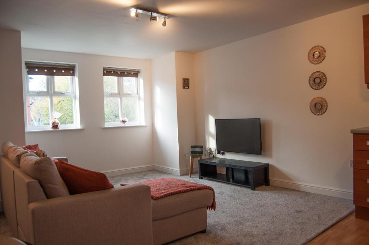 Bolton Executive Apartment - Housity