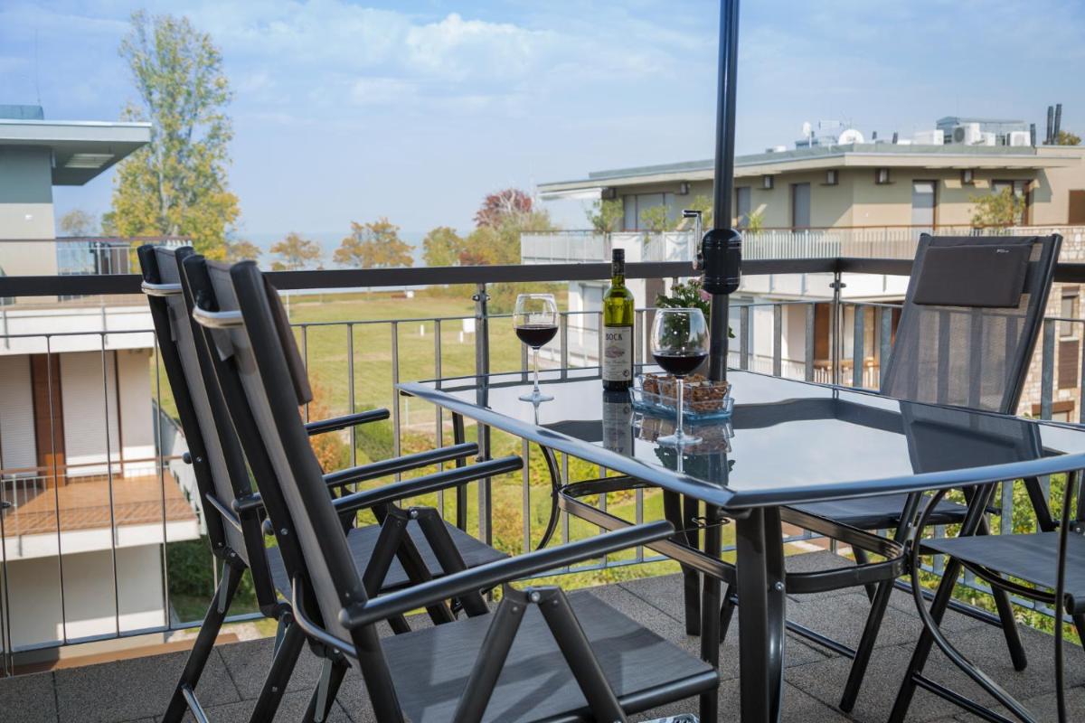 Zamárdi Design Apartment - Housity