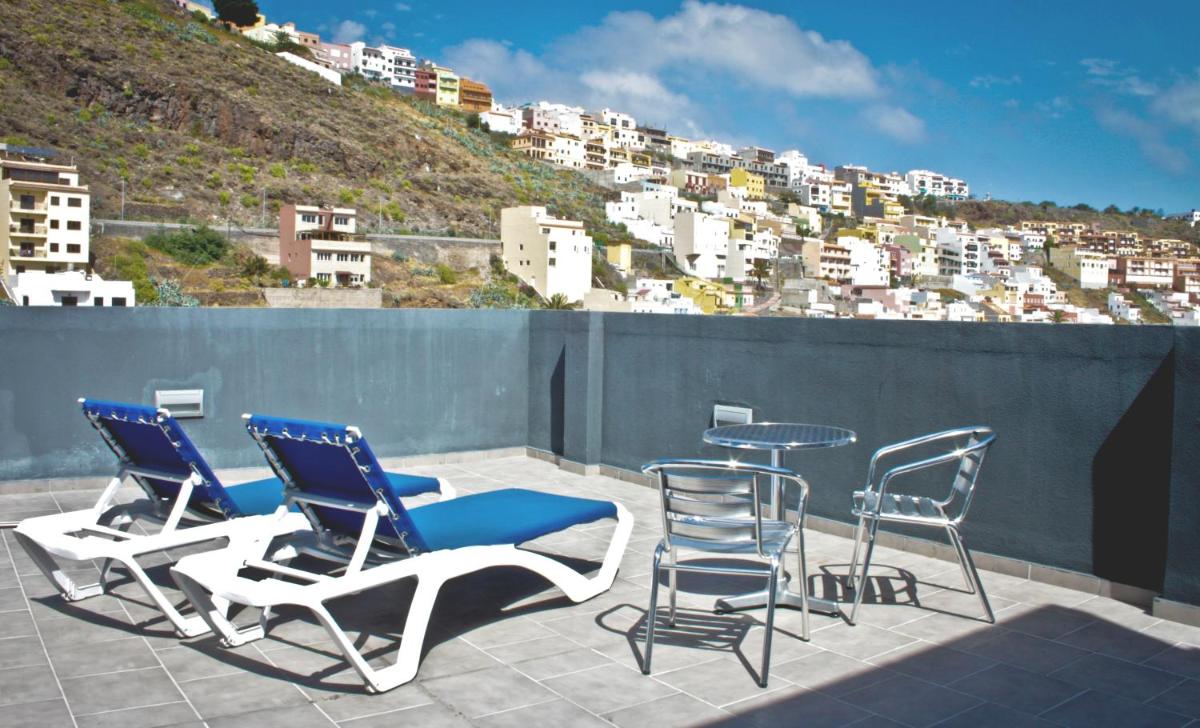 Hotel La Colombina - Housity