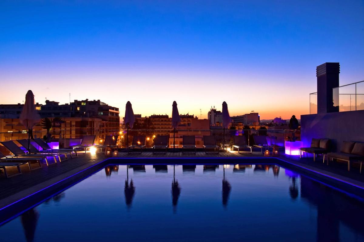 A piscina em ou perto de The Prime Energize Hotel & SPA - Algarve
