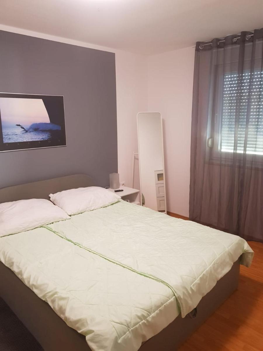 Apartment Milaja - Housity