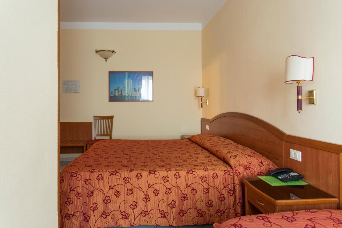 Hotel Ristorante Paladini - Housity