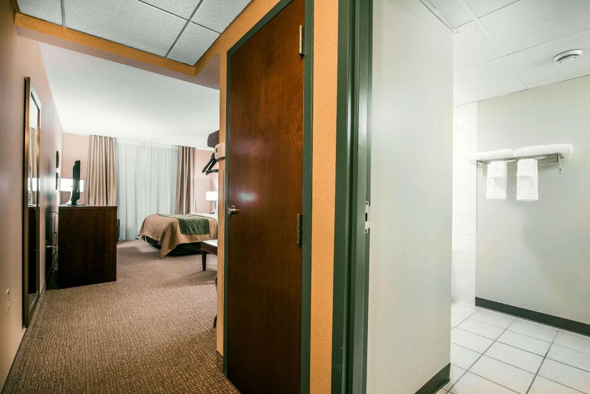 Quality Inn & Suites - Housity