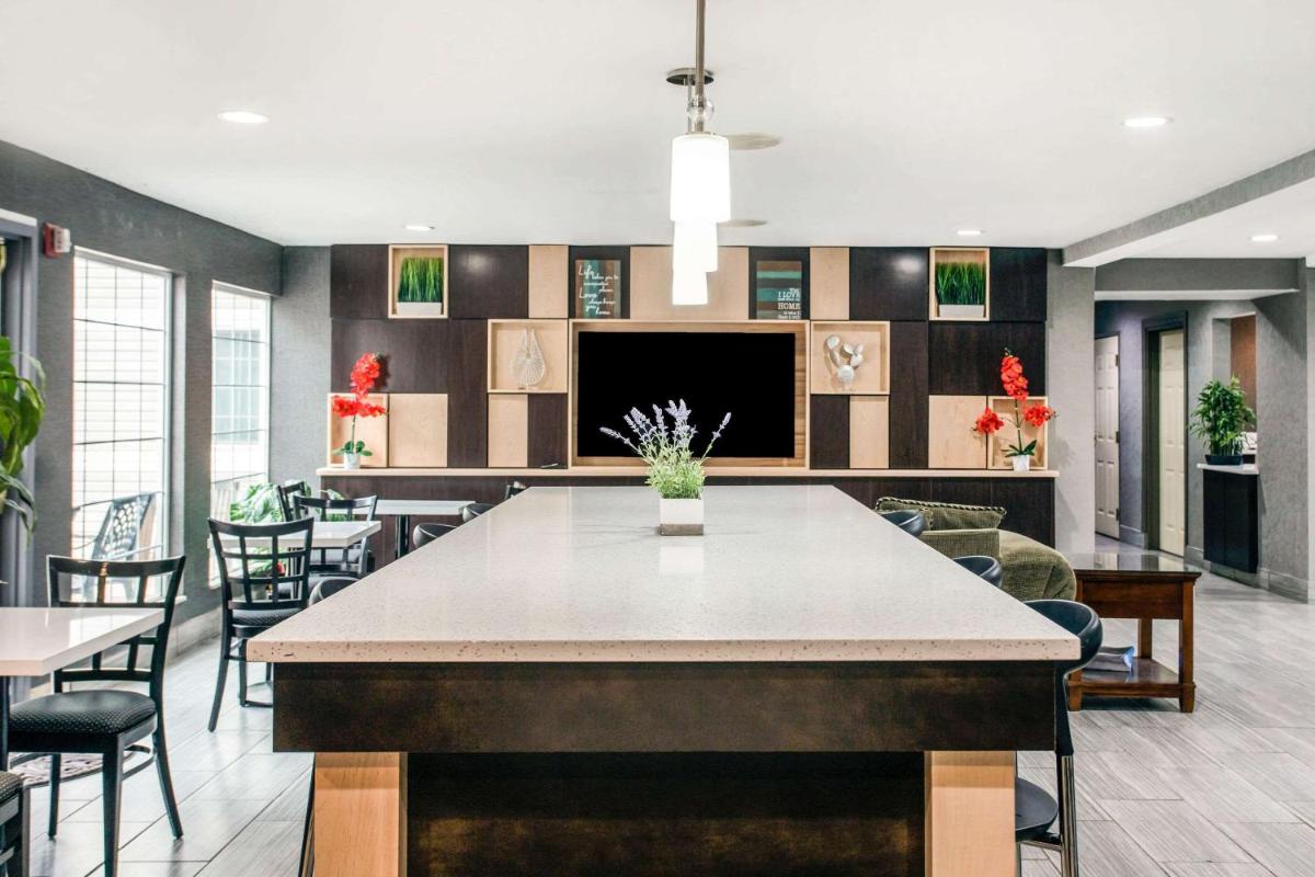 MainStay Suites Greenville Airport - Housity