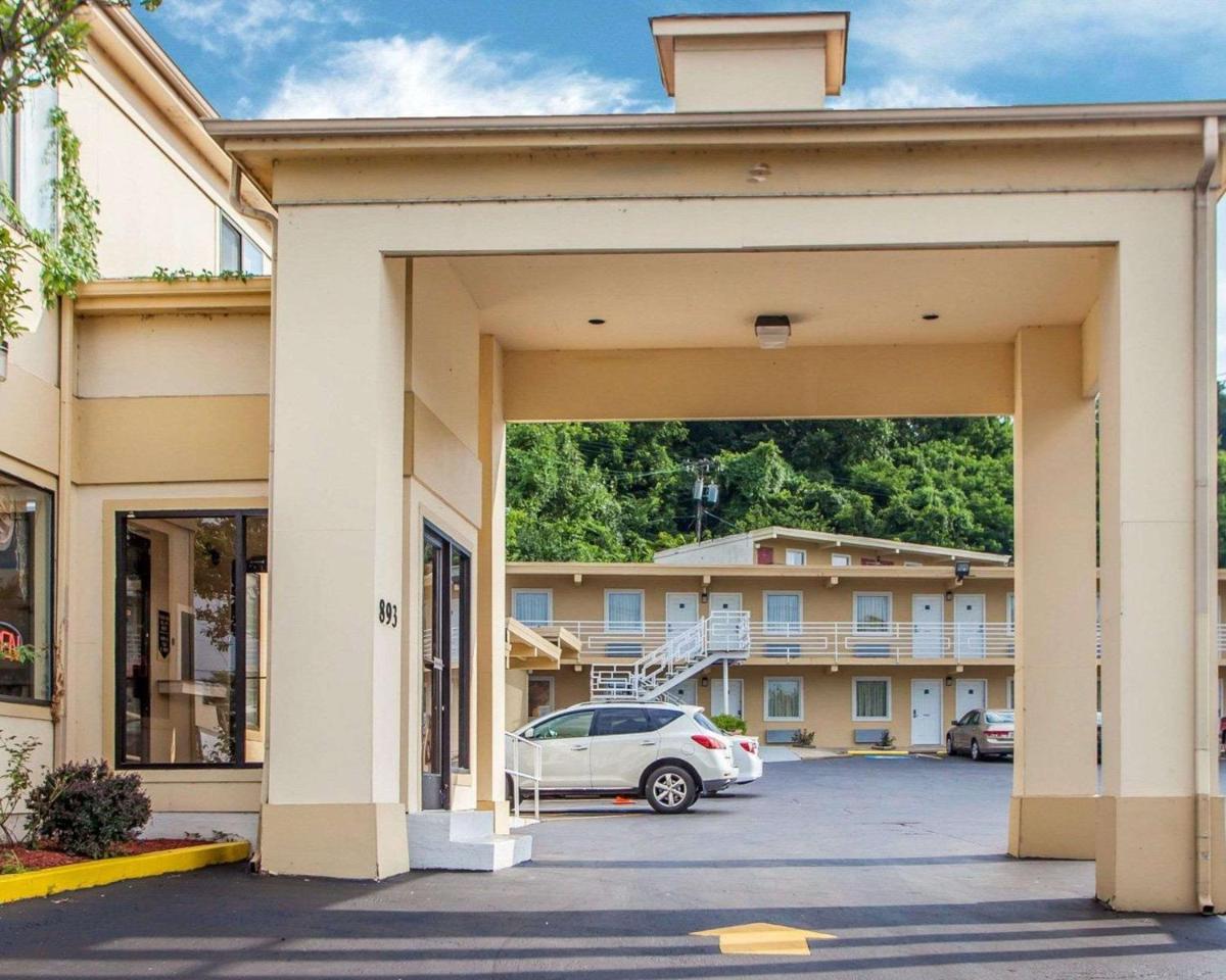 Rodeway Inn Nashville Airport - Housity
