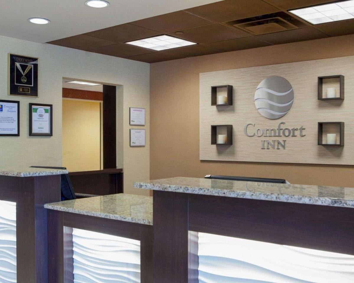 Comfort Inn Oak Ridge - Knoxville - Housity