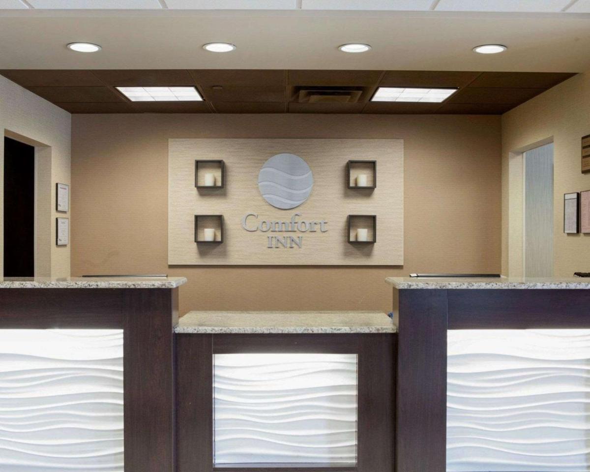 Comfort Inn Oak Ridge - Knoxville - Housity