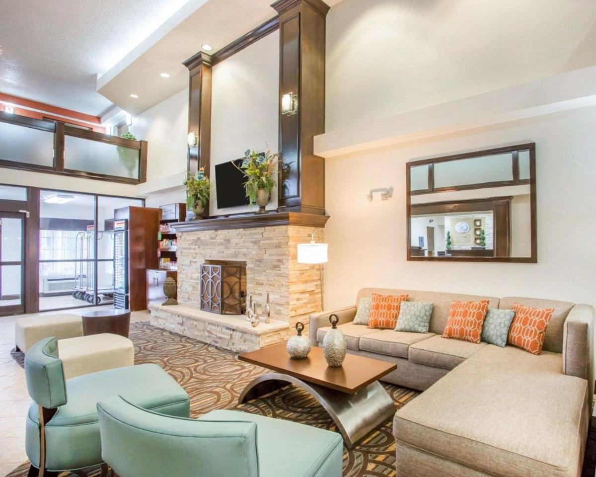 Comfort Suites Lebanon - Housity