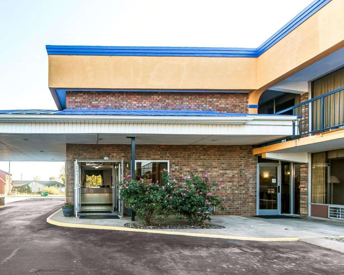 Rodeway Inn - Housity
