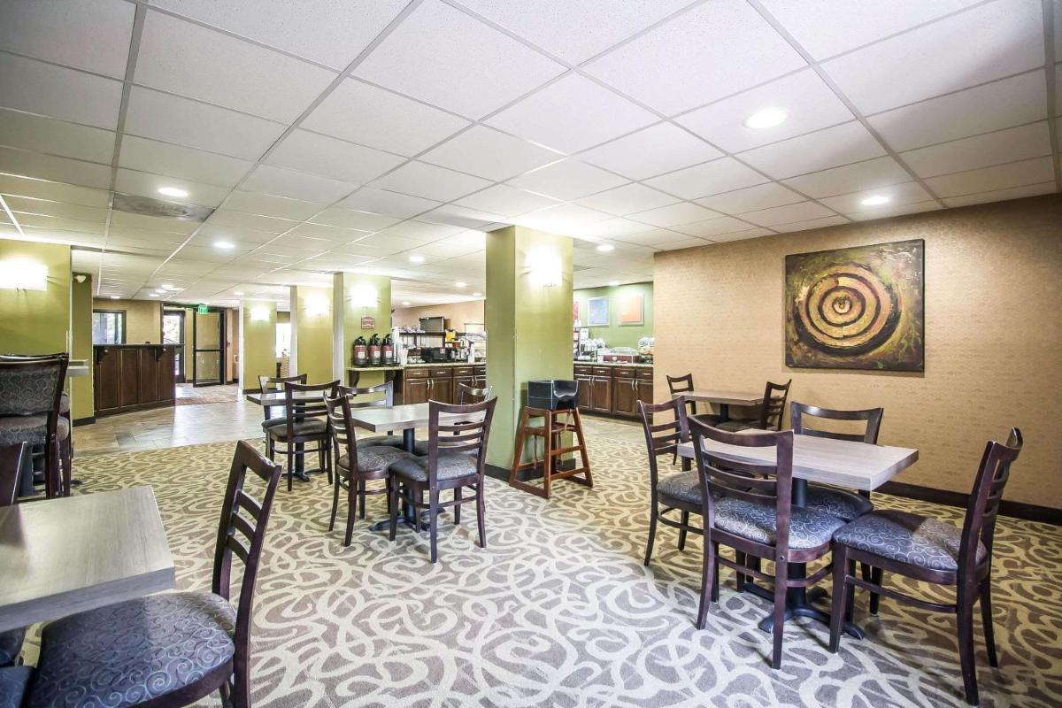 Comfort Inn Jackson I-40 - Housity
