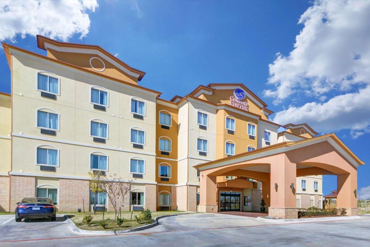 Suitetrails - Comfort Suites - Lake Worth