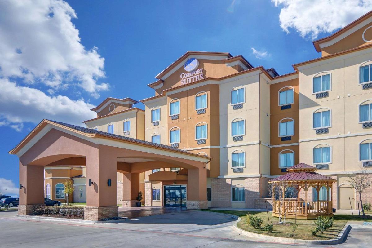 Suitetrails - Comfort Suites - Lake Worth