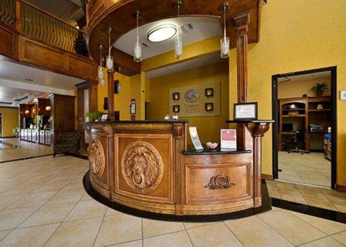 Comfort Suites - Housity