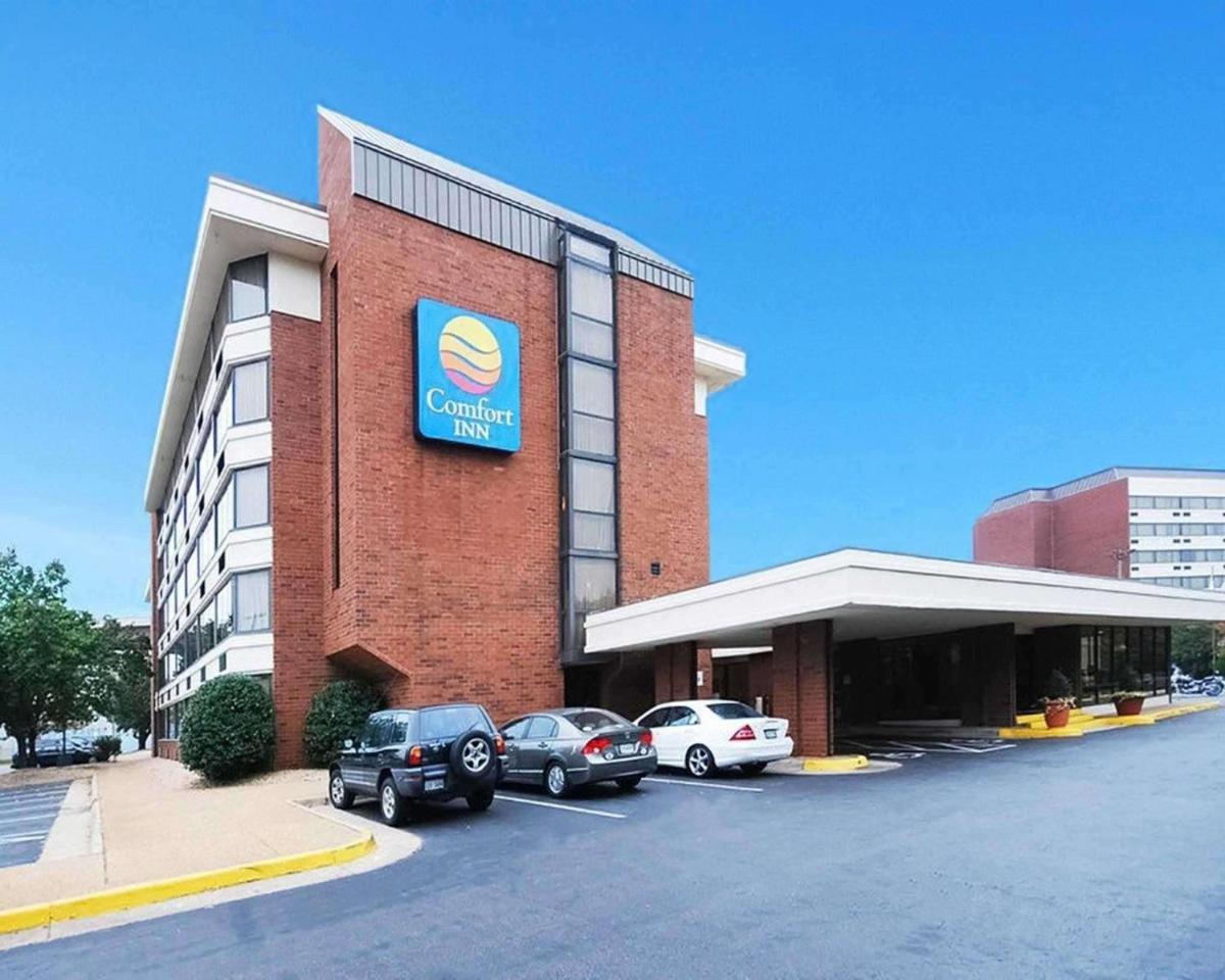 Comfort Inn - Housity