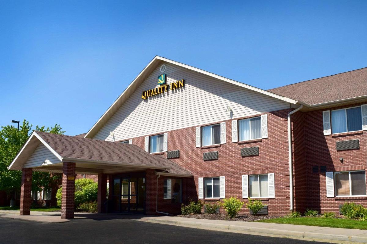 Quality Inn Louisville - Boulder - Housity