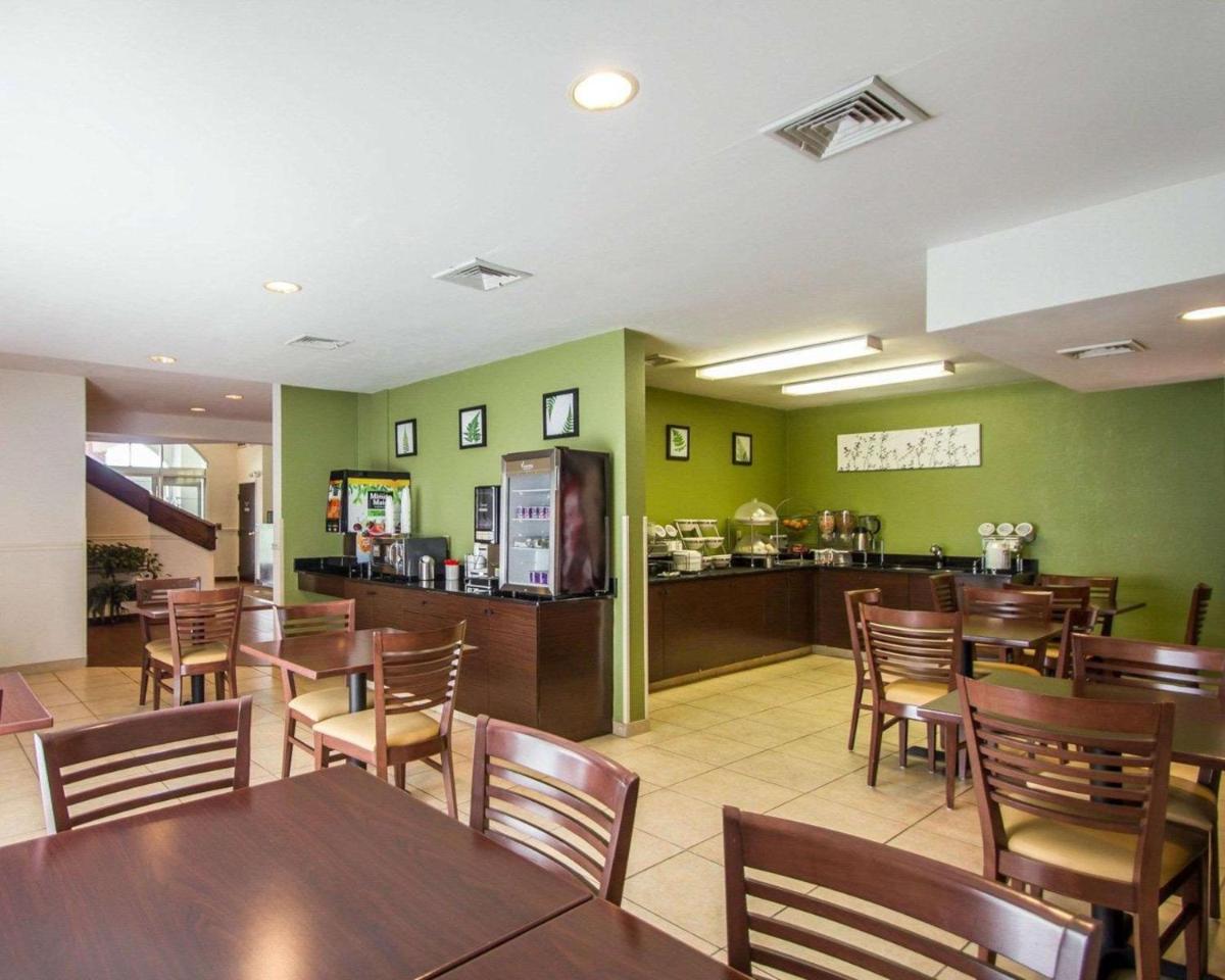 Sleep Inn & Suites Niantic North - Housity