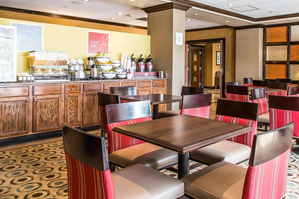 Comfort Inn & Suites Meriden East - Housity