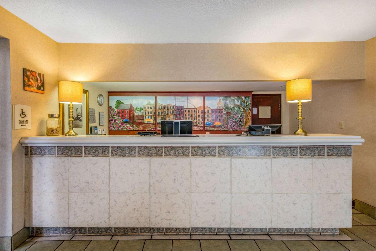Quality Inn Savannah Historic District - Housity