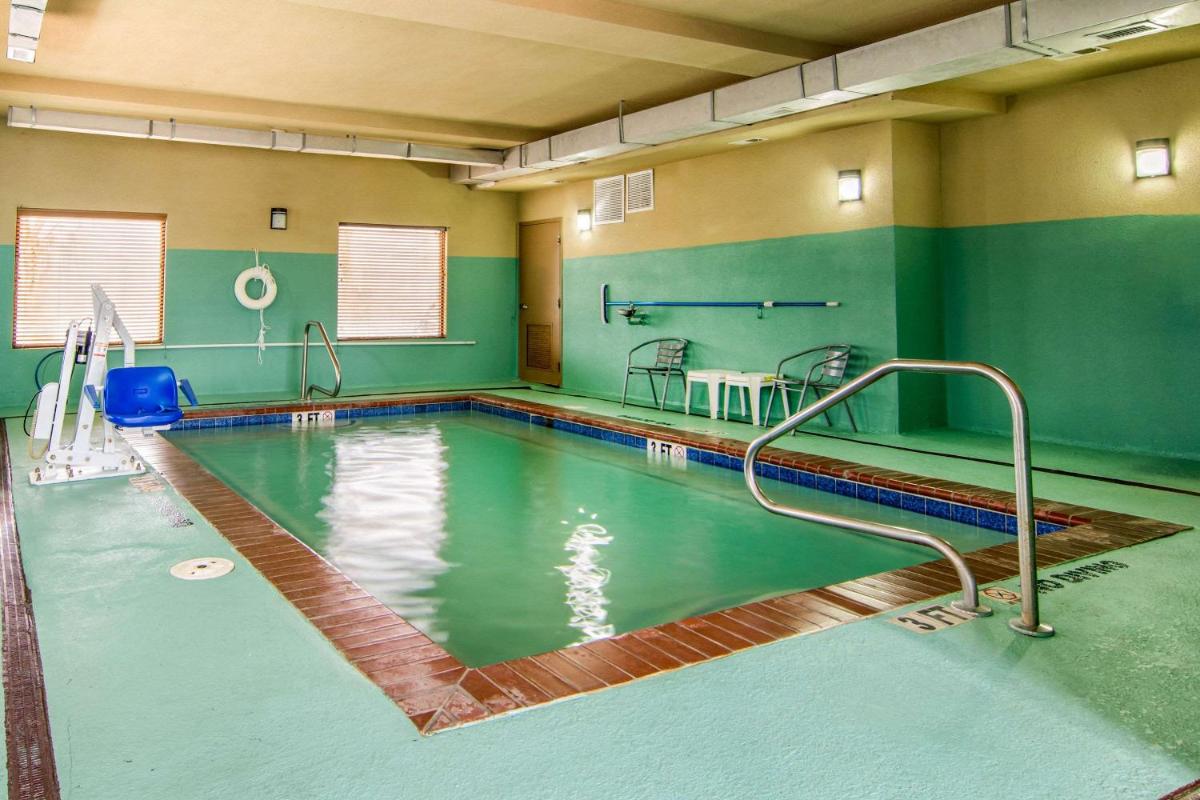 Sleep Inn & Suites Athens South - Housity