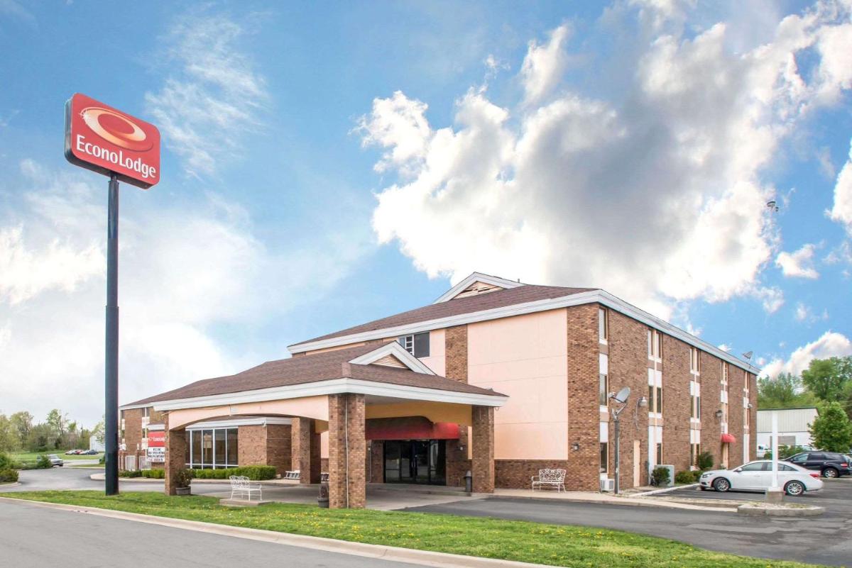 Econo Lodge Marion - Housity