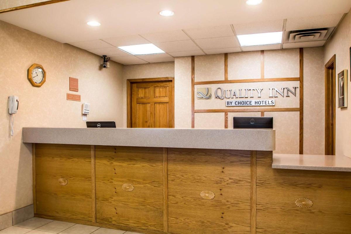 Quality Inn Morris I-80 - Housity