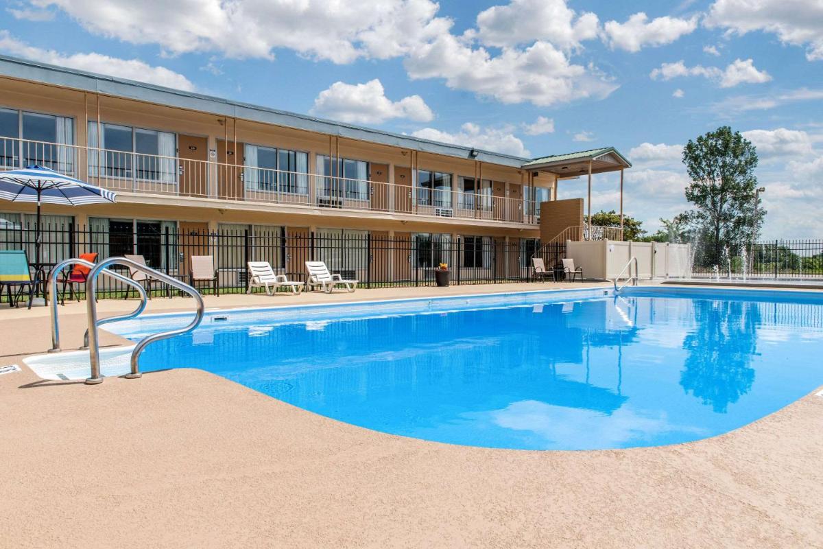 Quality Inn Huntingburg - Jasper - Housity