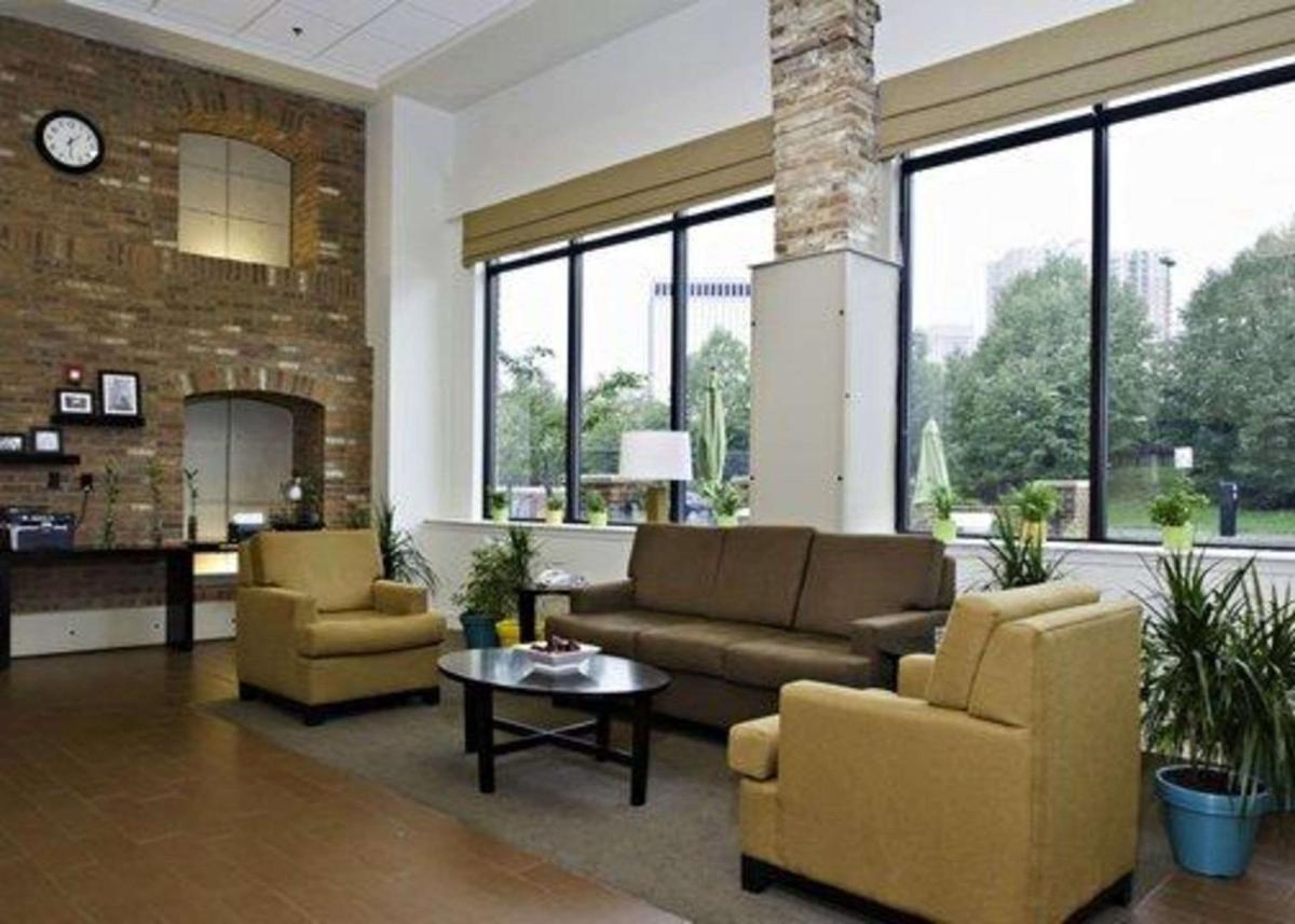 Sleep Inn & Suites Downtown Inner Harbor - Housity