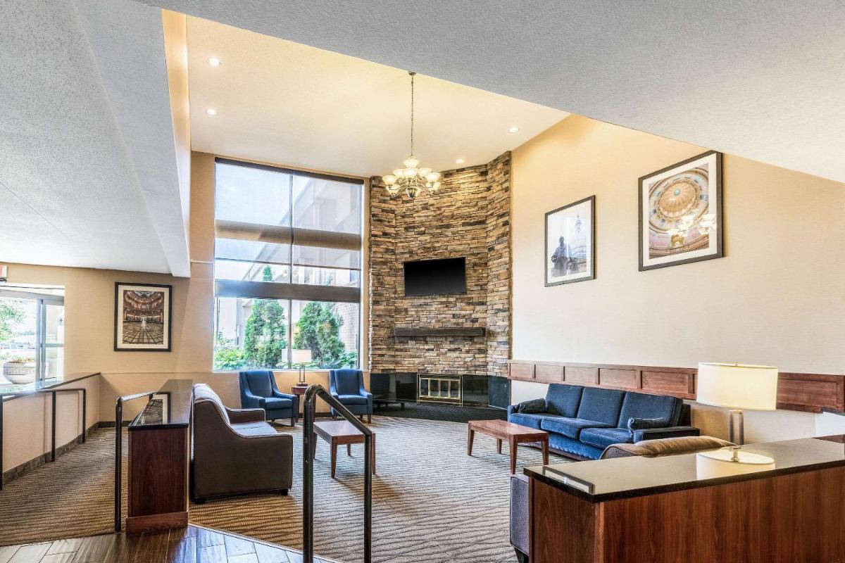 Comfort Inn - Housity