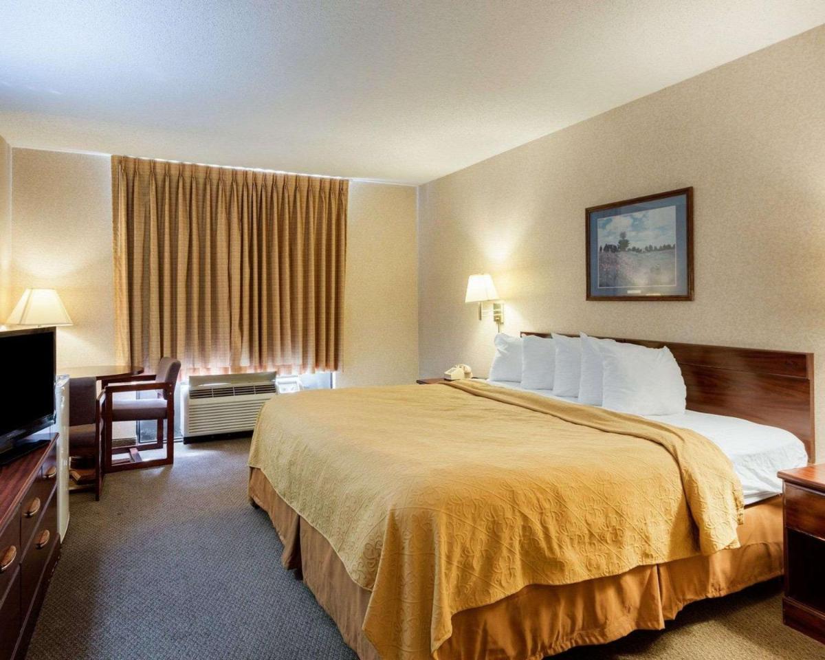 Quality Inn - Housity