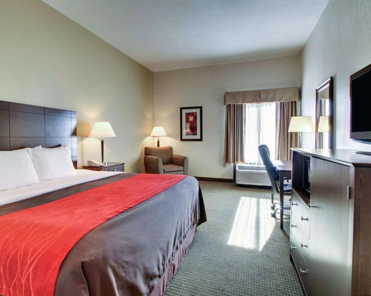 Comfort Inn Moss Point Pascagoula - Housity