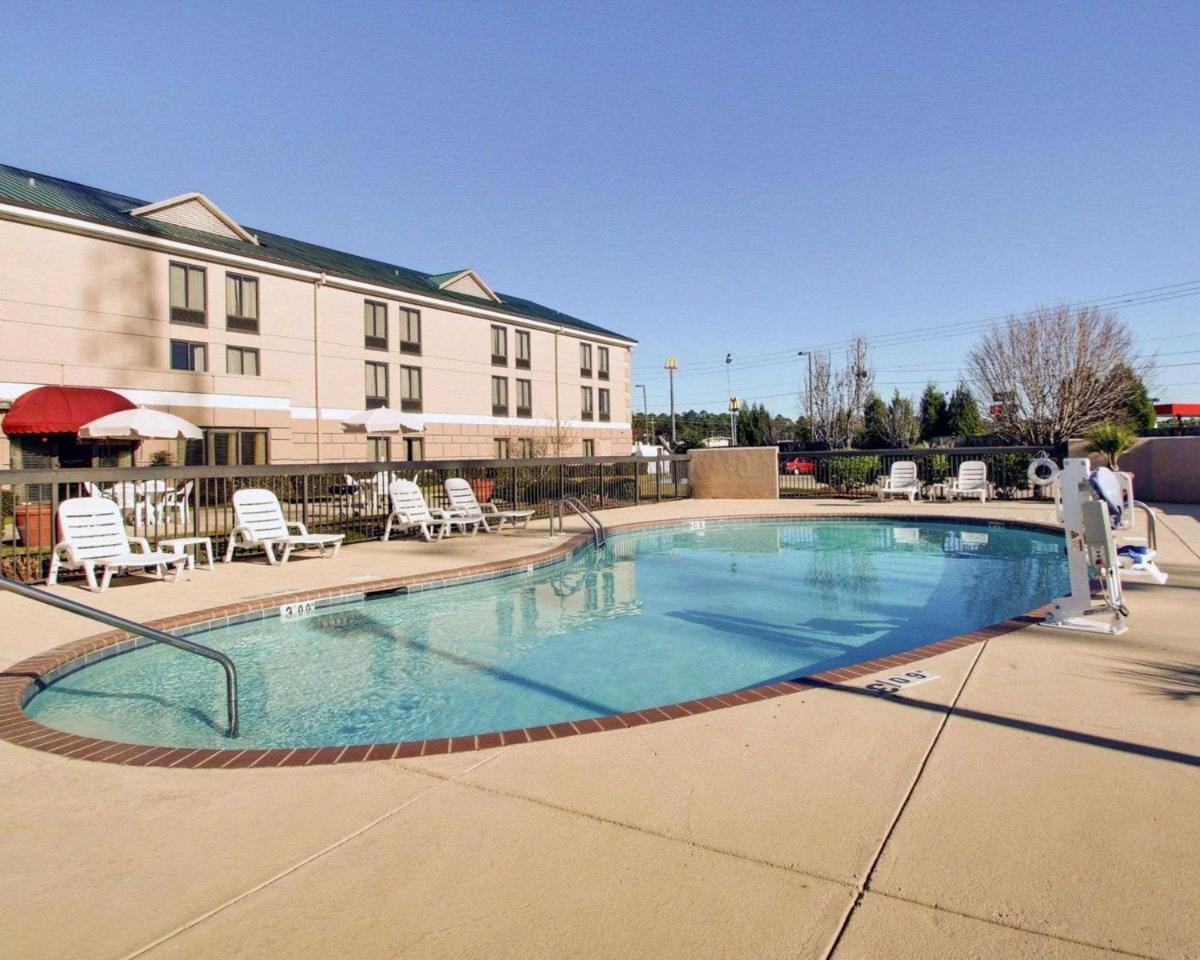 Comfort Inn Moss Point Pascagoula - Housity