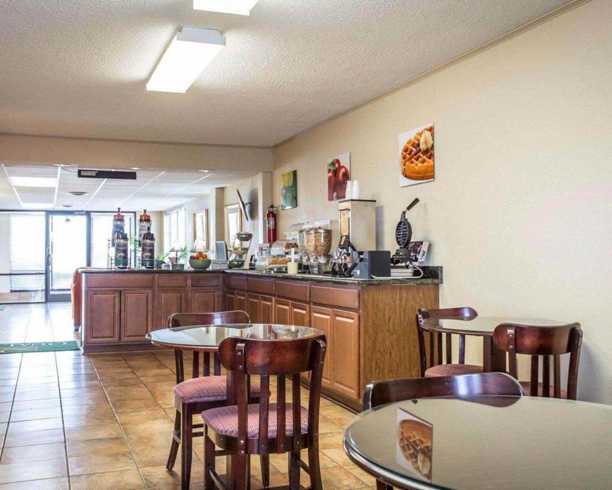 Quality Inn & Suites - Hizvo