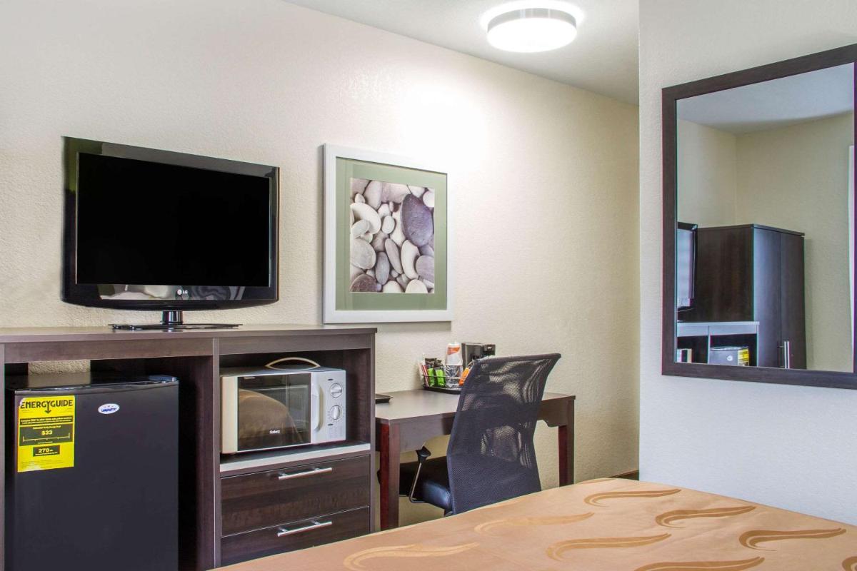 Quality Inn & Suites Maggie Valley - Cherokee Area - Housity