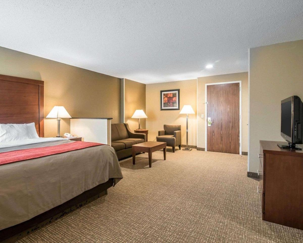 Comfort Inn - Housity