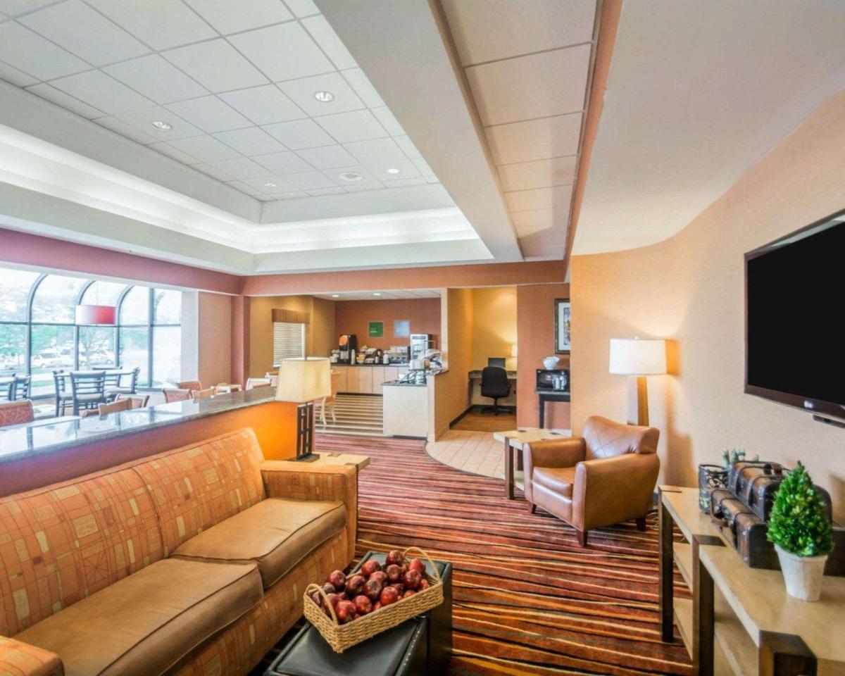 Comfort Inn - NYS Fairgrounds - Housity