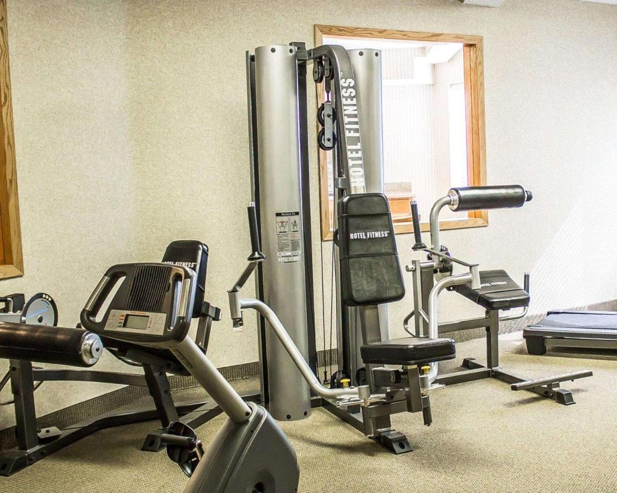 Quality Inn Elyria - Housity