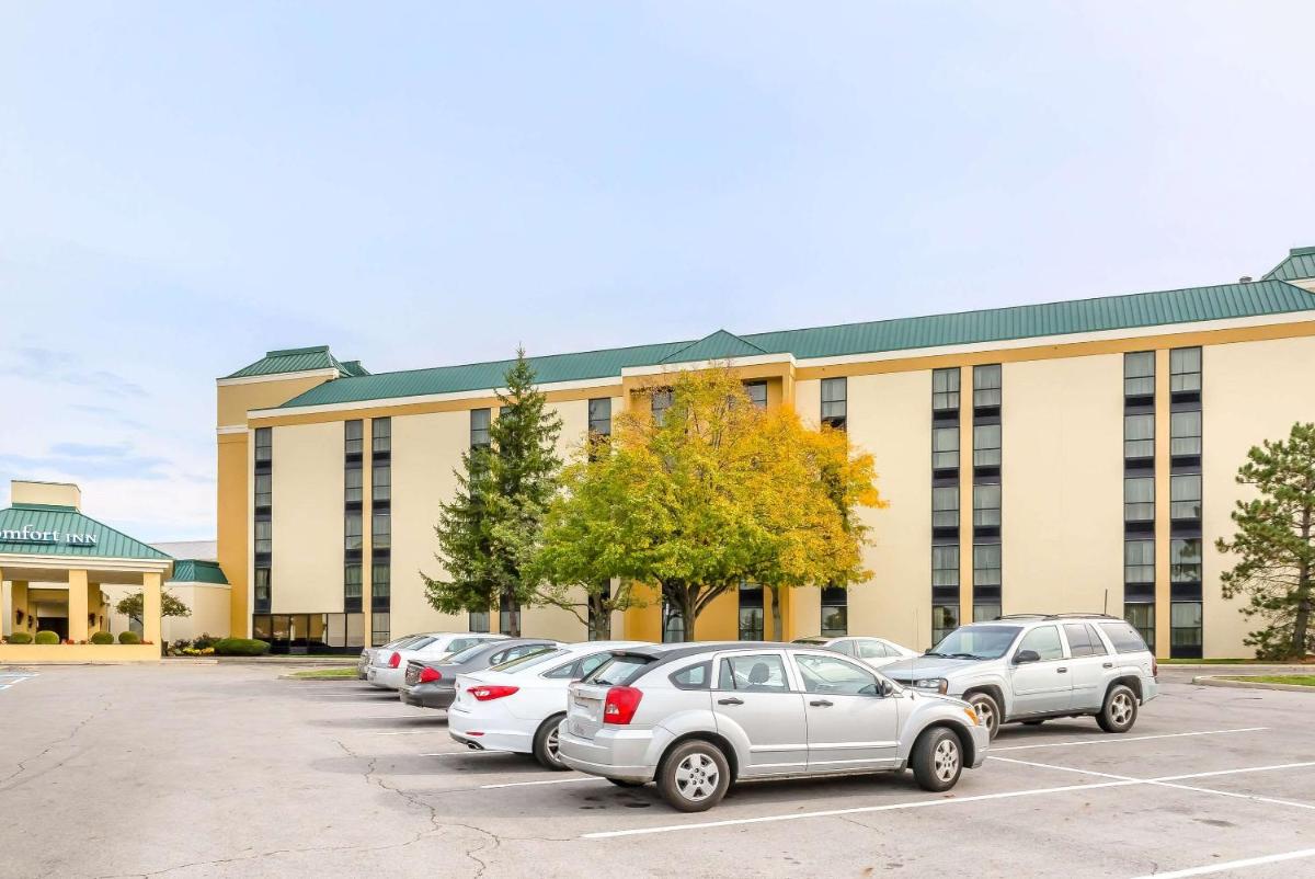 Comfort Inn & Suites Piqua-Near Troy-I75 - Housity