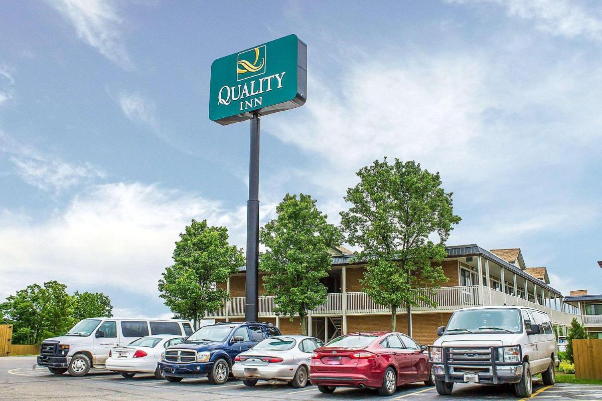 Quality Inn - Housity