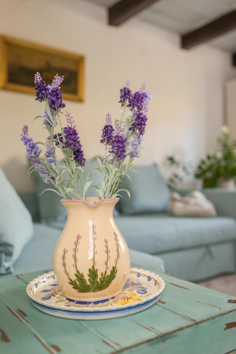 Lovely Cottage Home - Housity