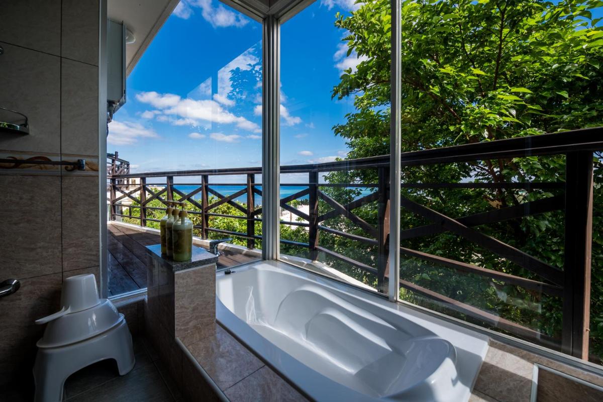 E-horizon Resort Condominium Yomitan - Housity