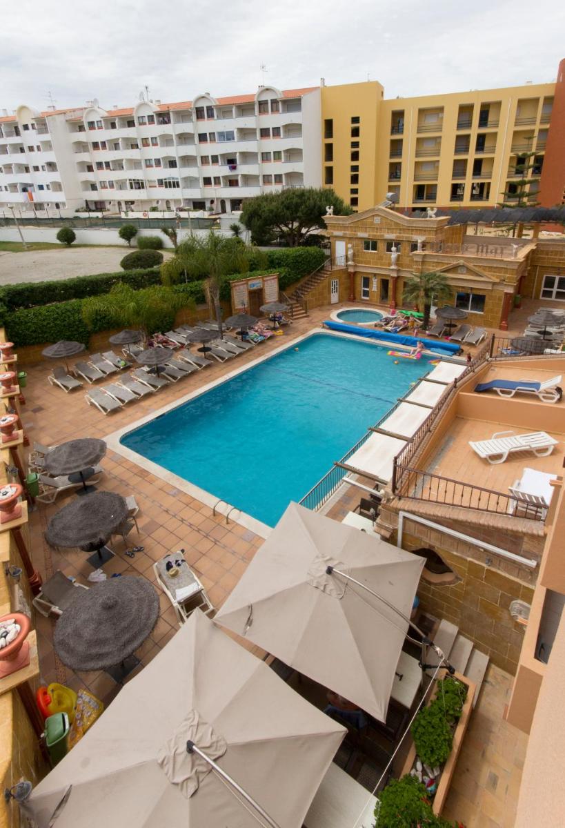 A piscina em ou perto de Choromar Apartments
