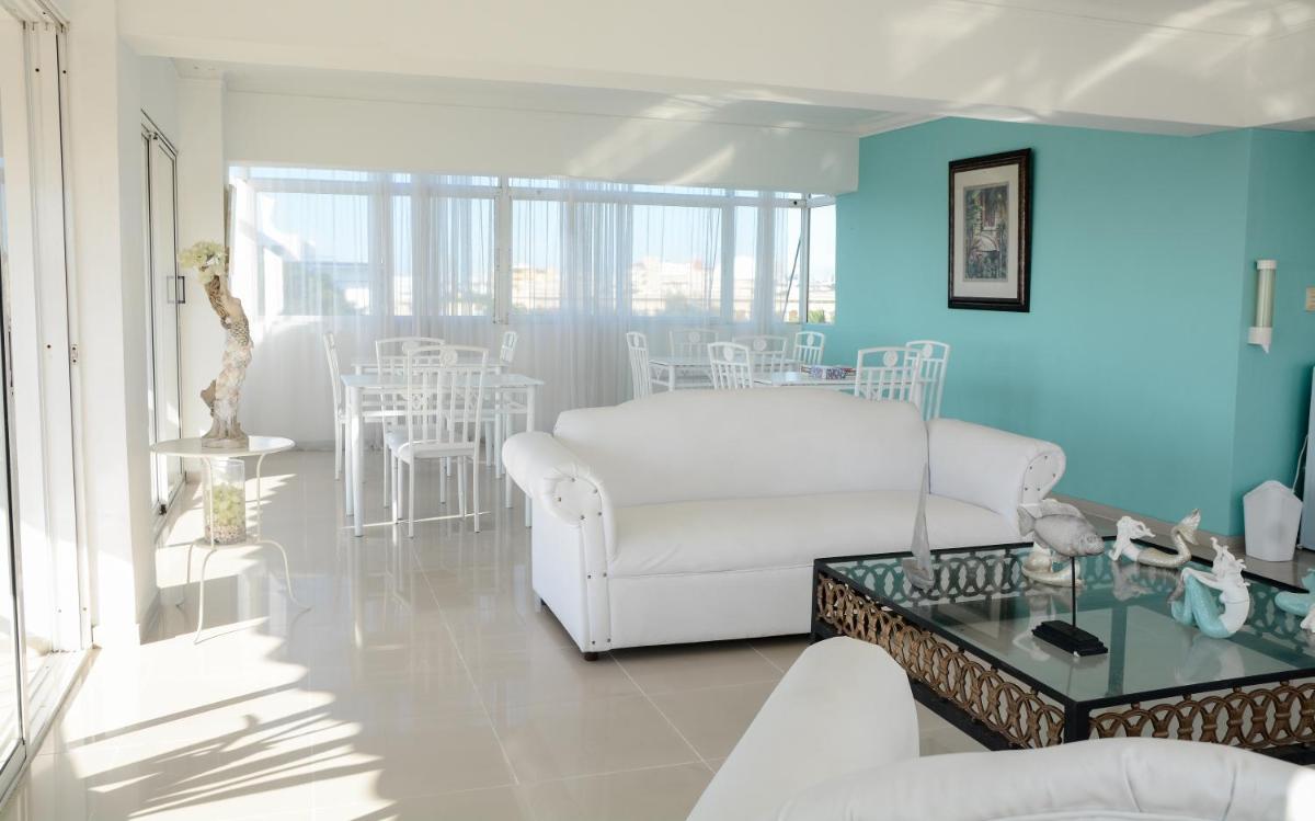 Hostal Bella Epoca - Housity