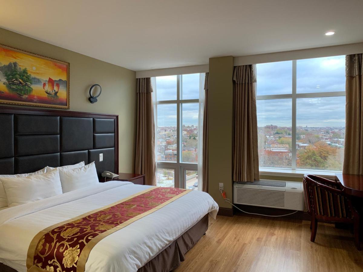 The Queens Hotel - Housity